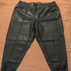 Terra & Sky Black Jogger Pants